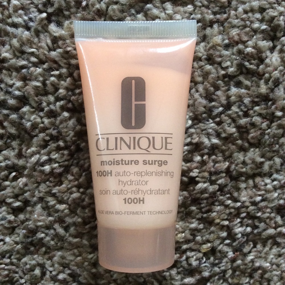 Clinique Sample Set - Picture 9 of 15